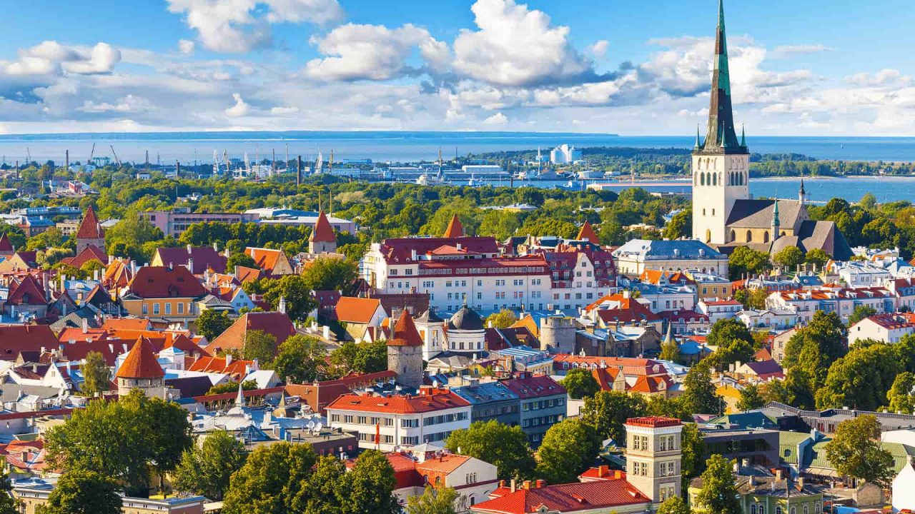 https://blog.ruralvia.com/wp-content/uploads/2021/11/2_NOV-Tallin-ciudad-europea-verde-1-1280x720.jpg