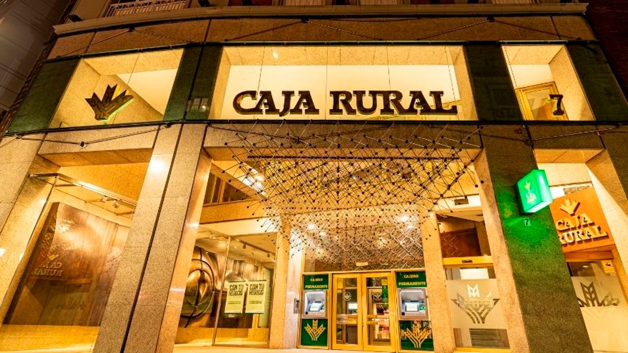 https://blog.ruralvia.com/wp-content/uploads/2022/03/fachada-caja-rural-de-asturias-oviedo-1280x720.jpg