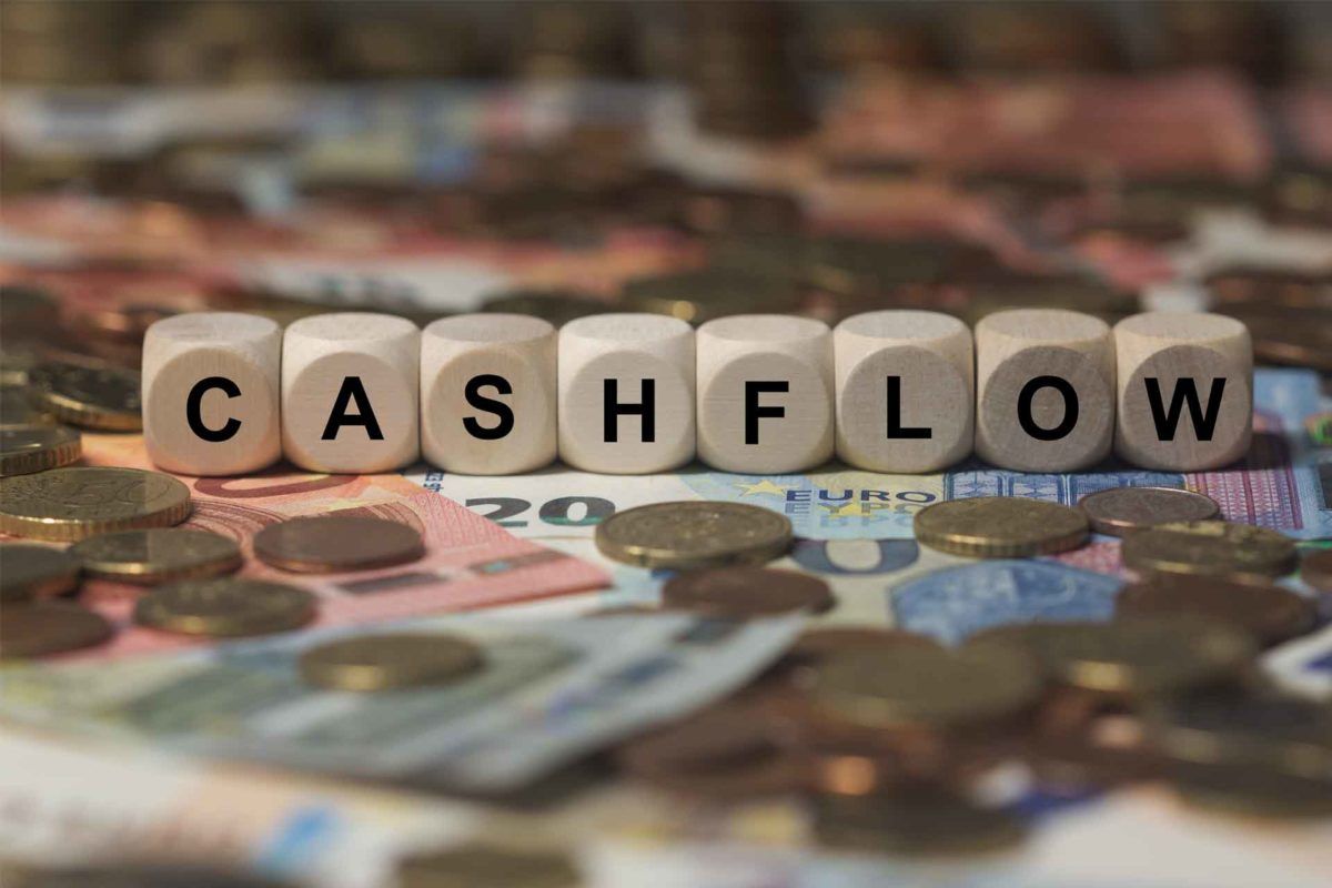 Cómo calcular y analizar el cash flow
